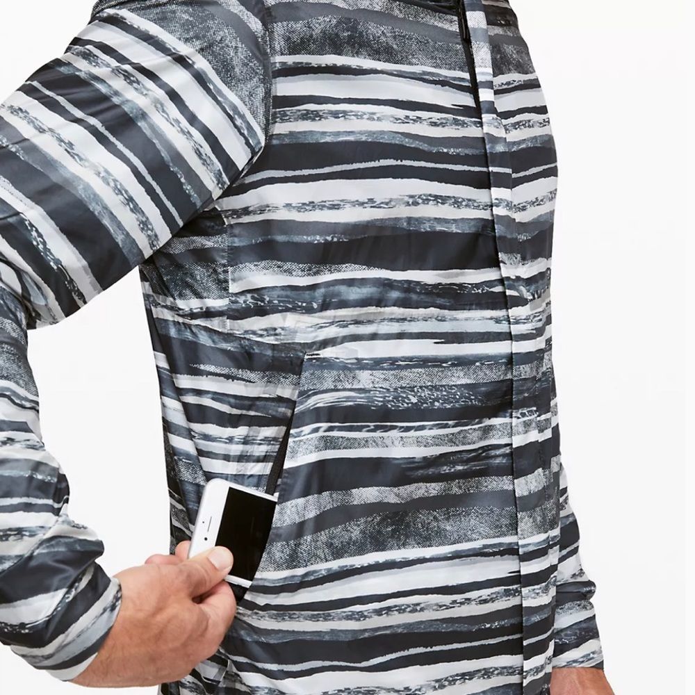 Lululemon Axiom Jacket *camo print - Picture 5 of 12